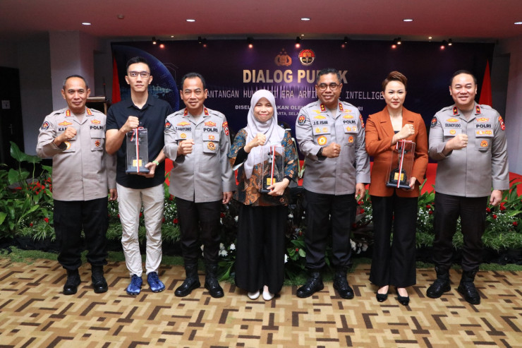 Divhumas Polri Gelar Dialog Publik Bahas Tantangan Hukum di Era Artificial Intelligence