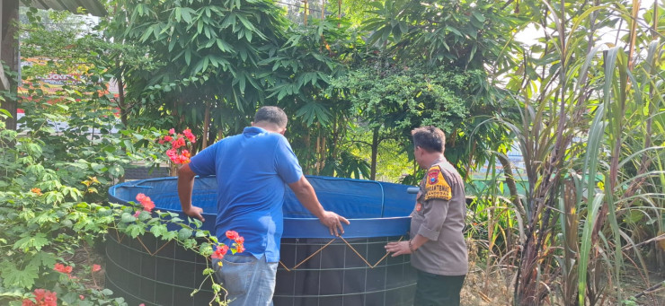 Langkah Ketahanan Pangan, Warga Desa Putat Manfaatkan Lahan Kosong untuk Kolam Bioflok Pembesaran Lele